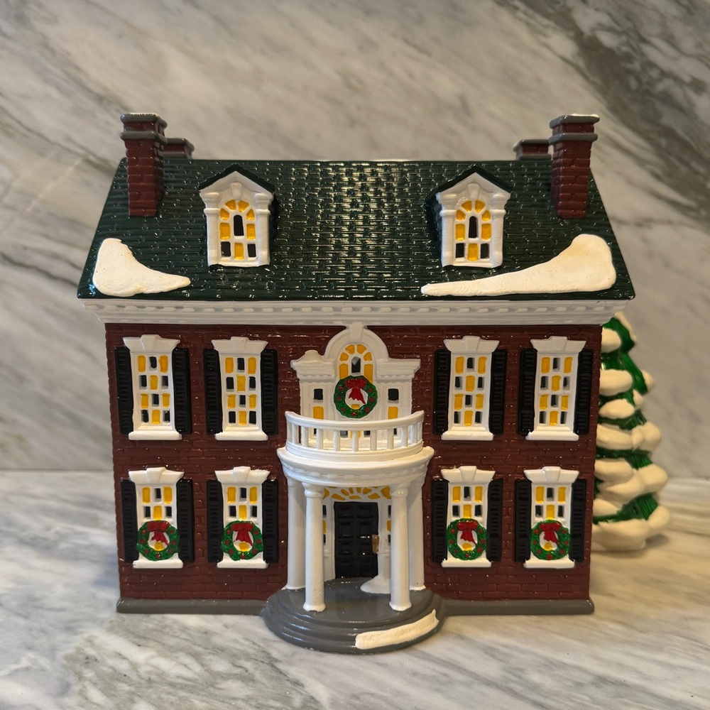 Department 56 Snow Village Federal House #5465-8